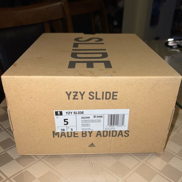 Yeezy Slides Slate Marine Sz 5M New!!! - Picture 2 of 7
